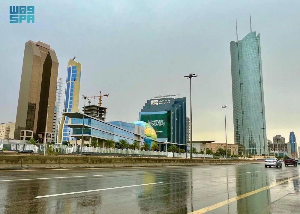 طقس الخميس.. أمطار متوسطة إلى غزيرة على مكة المكرمة