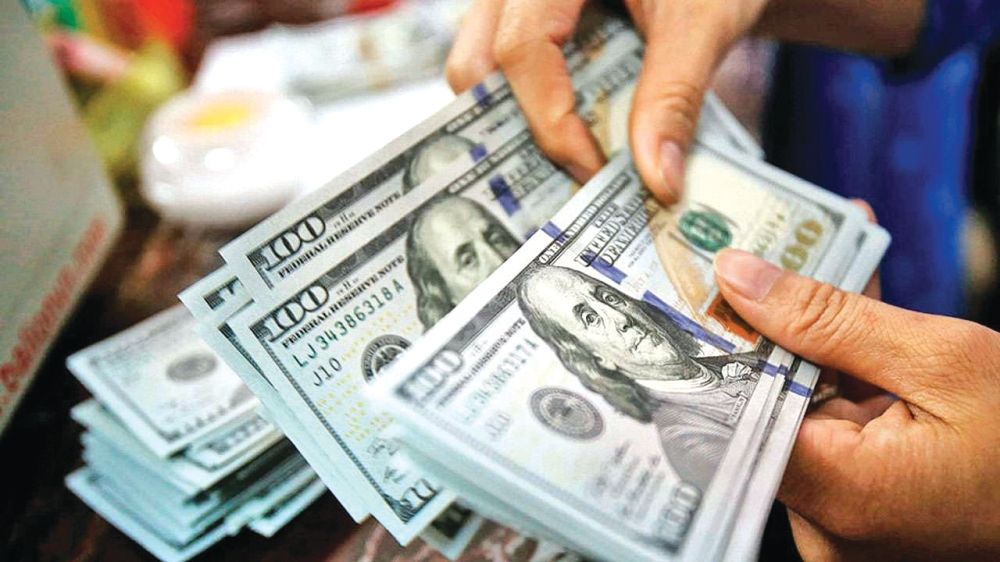 قفزة الديون الأمريكية تهدد استقرار الاقتصاد العالمي حتى 2030