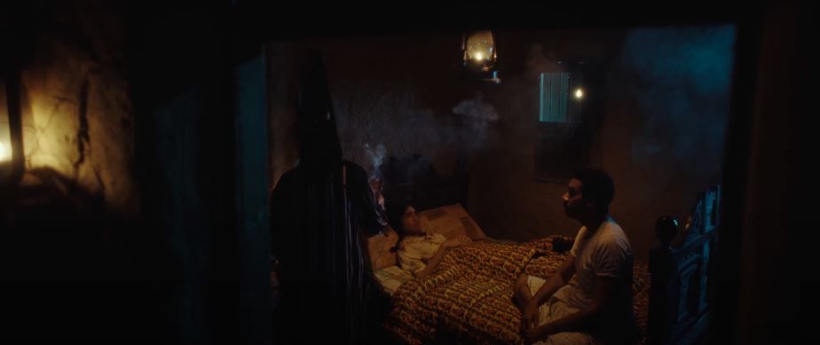 خيوط المعازيب.. بطولة المكان