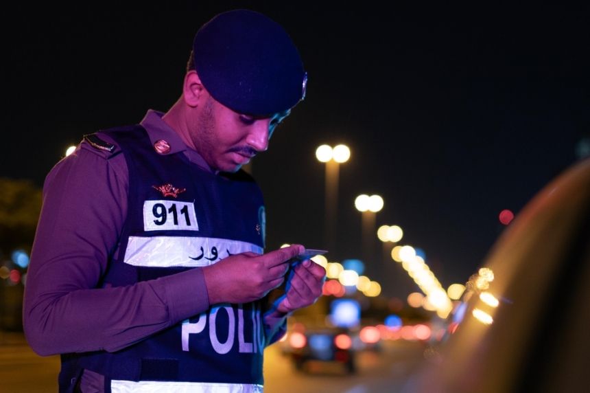 تخفيض المخالفات المرورية.. دعم لأفراد المجتمع وإسهام في تقليل الحوادث