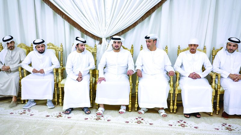 الامارات | مكتوم بن محمد يُعزّي في وفاة والد فيصل بن سليطين