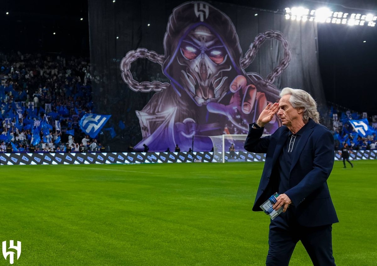 الهلال يسجل أرقامه المرعبة في روشن