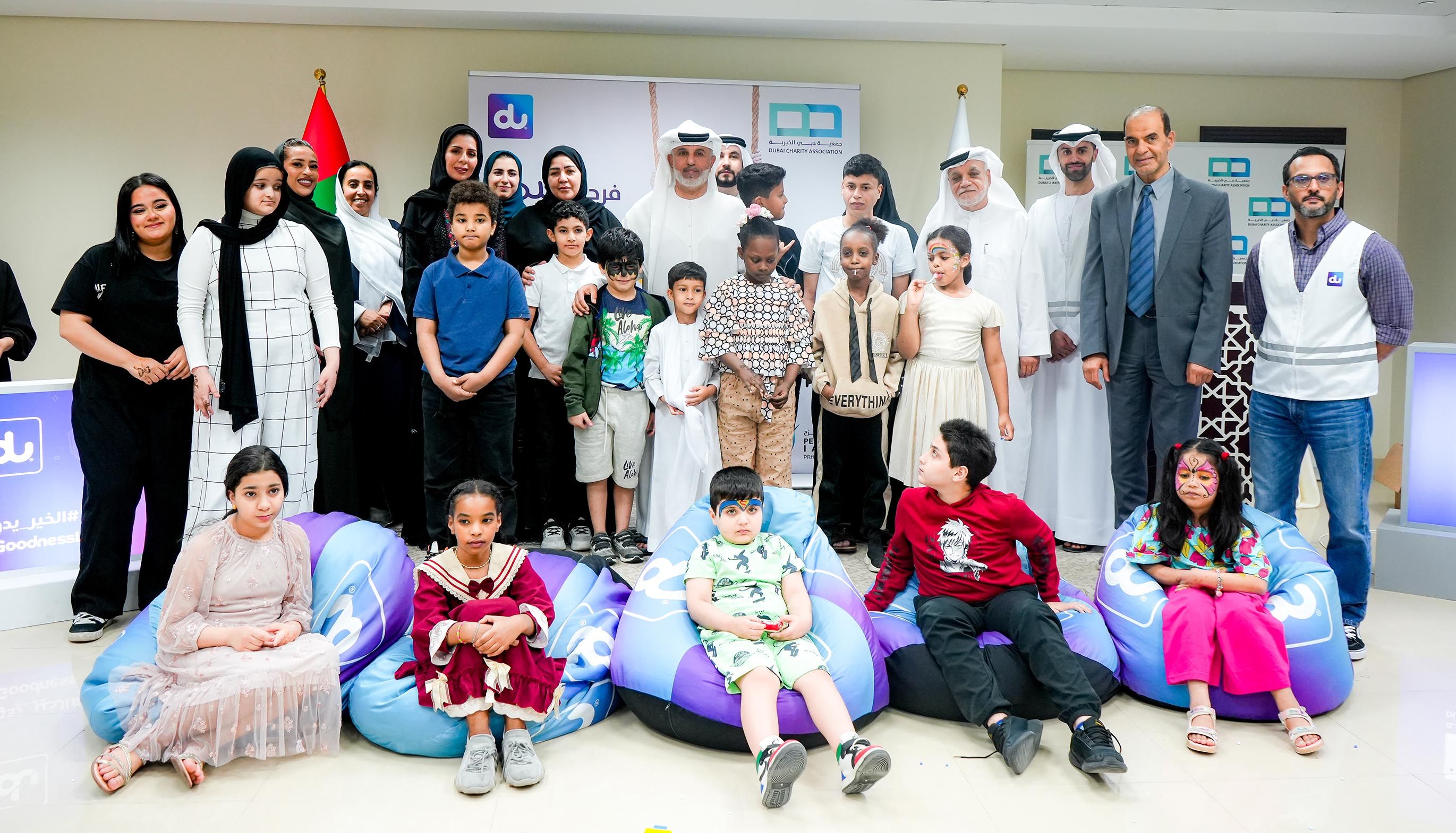 الامارات | جمعية دبي الخيرية ترسم البسمة على شفاه الأطفال الأيتام وأسرهم خلال حفل مبادرة "فرحة يتيم"