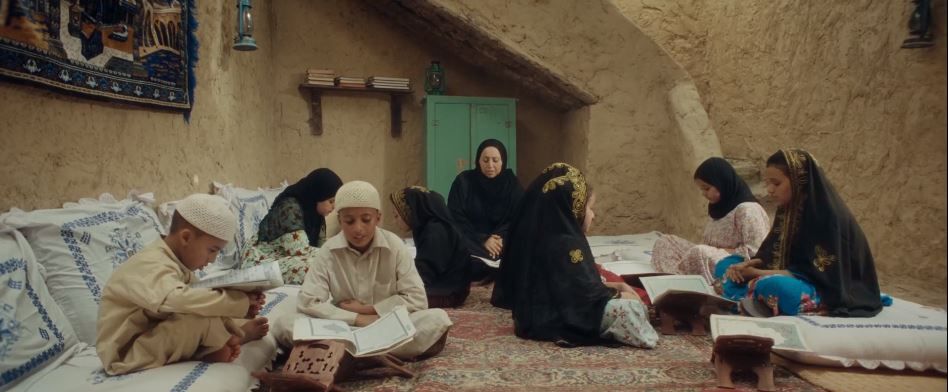 خيوط المعازيب.. بطولة المكان