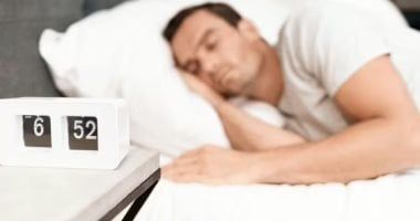 لو ما بتلحقش تنام.. أبرز النصائح لنوم صحي بعد رمضان