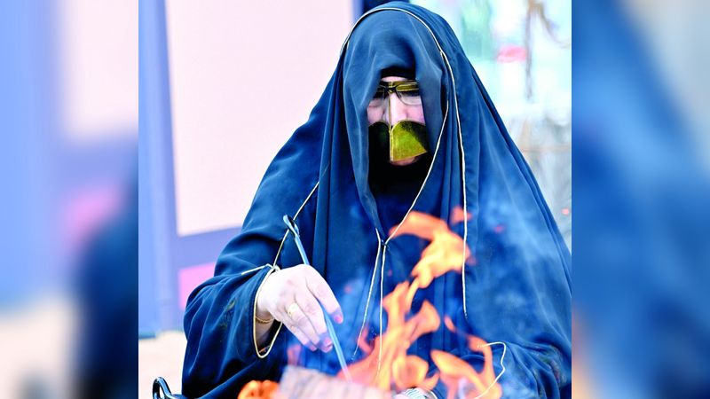 الامارات | القهوة رمز الكرم ورفيقة المجالس والسهر