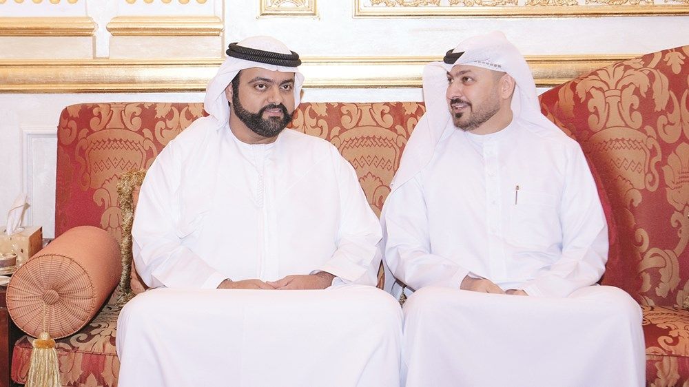 حمد الشرقي يواصل استقبال المهنئين برمضان