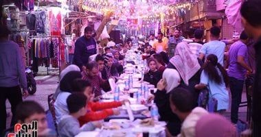 إفطار فيصل.. المئات ينظمون حفل إفطار جماعى بالجيزة.. صور