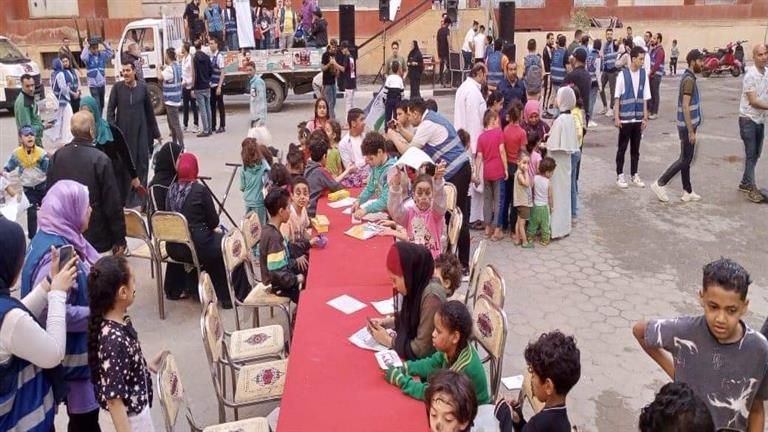 قصور الثقافة تشارك بقافلة السعادة بمنطقة أهالينا 2- صور