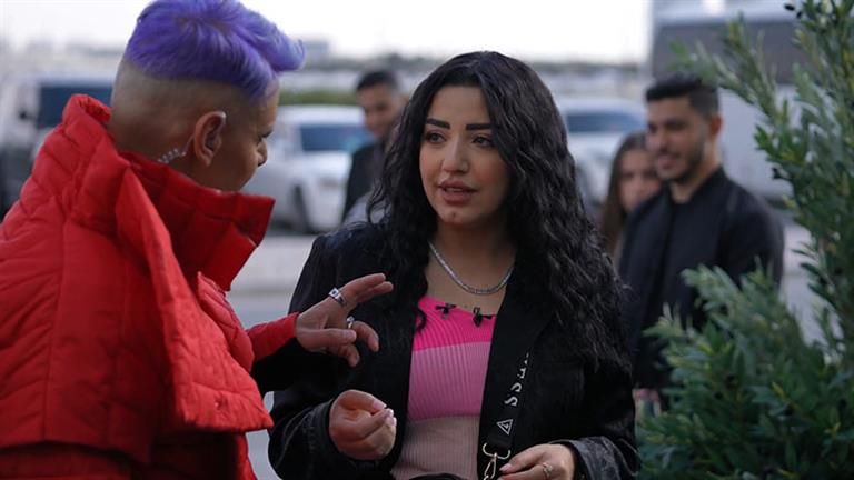 "مينفعش مش هكمل".. صراخ وبكاء طليقة حسن شاكوش فور رؤيته في "رامز جاب من الآخر"