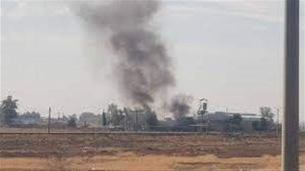 رشقة صاروخية تدك قاعدة للجيش الأمريكي في حقل للغاز الطبيعي شرقي سوريا