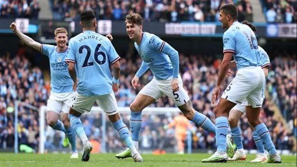 مانشستر سيتي يكتسح كريستال بالاس ويعتلي قمة الدوري