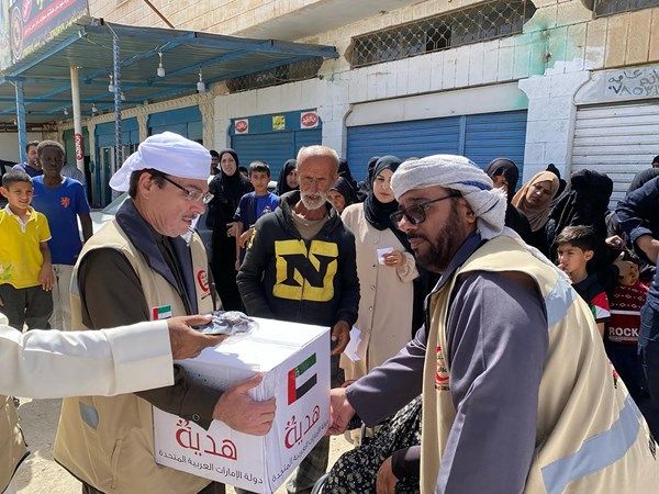 متطوعو "الهلال الأحمر" يواصلون نشر الخير في الأردن حتى الأيام الأخيرة من رمضان