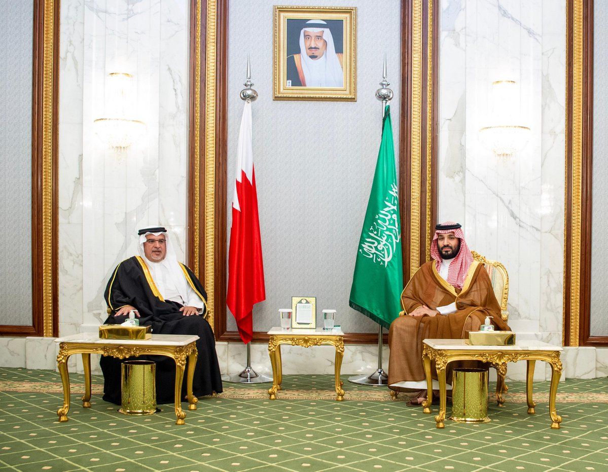 السعودية | سمو ولي العهد يستقبل سمو ولي العهد في مملكة البحرين
