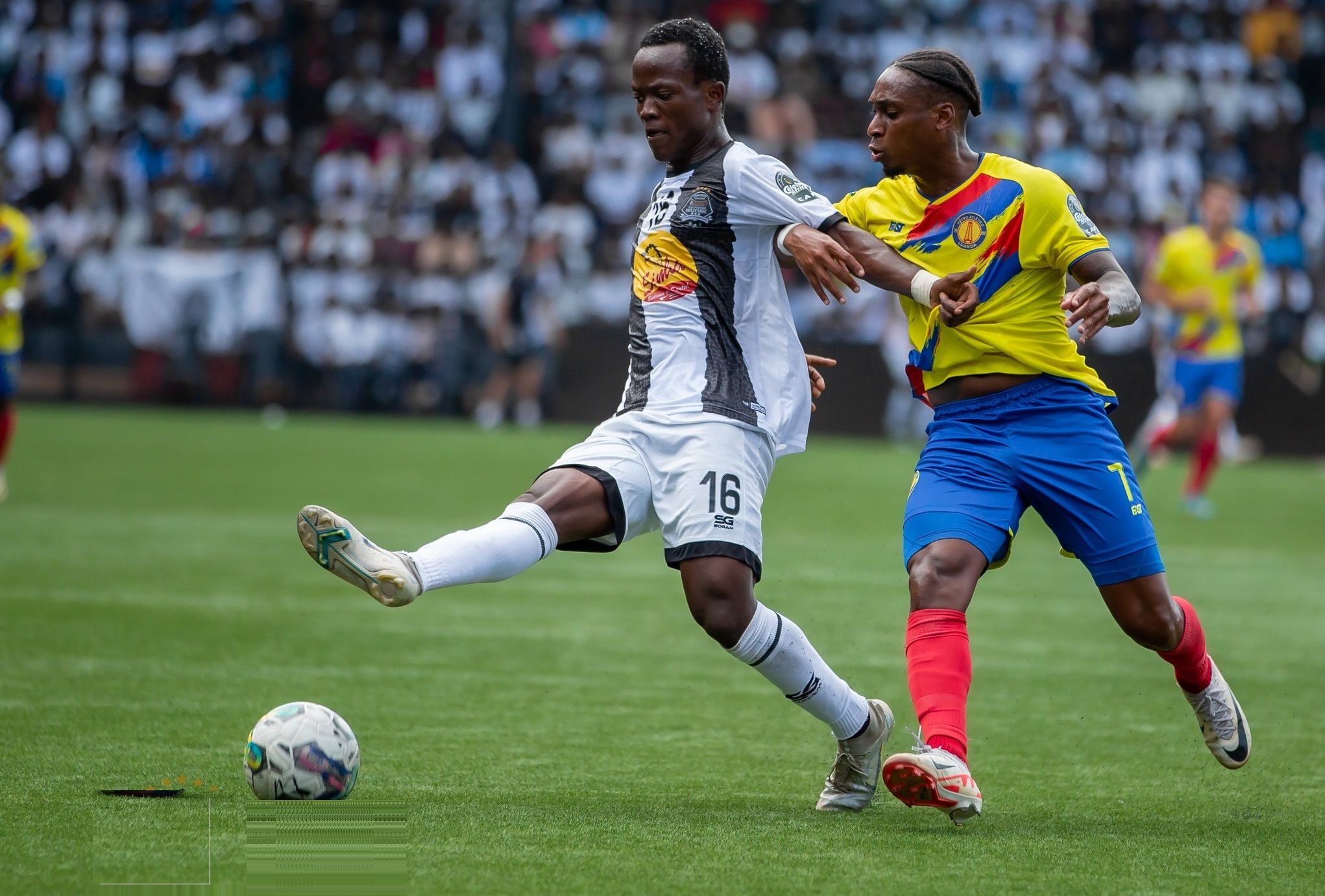 الامارات | الأهلي المصري يصطدم مع مازيمبي الكونغولي في نصف نهائي إفريقيا