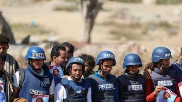 الخليج اليوم .. 54 انتهاكاً ضد الصحافيين والمؤسسات الإعلامية باليمن عام 2023