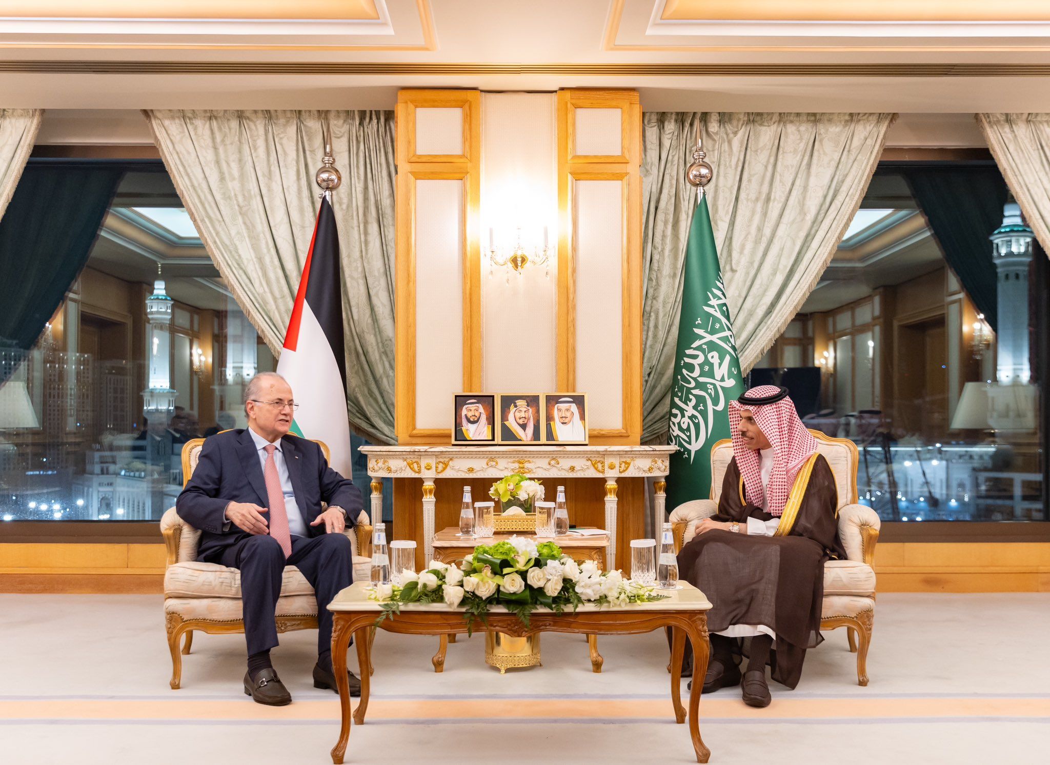 السعودية | سمو وزير الخارجية يلتقي رئيس وزراء فلسطين وزير الخارجية
