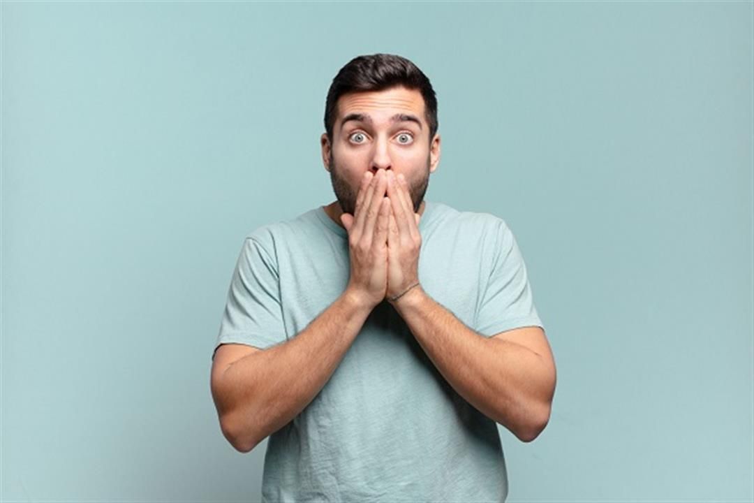 علامات غير متوقعة لـ القاتل الصامت في فمك.. طبيب أسنان يكشف