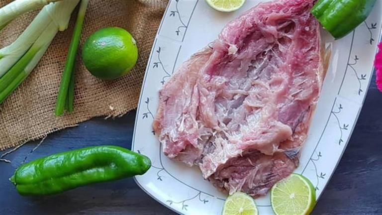 حتى لا تصاب بالتسمم.. نصائح لتناول الفسيخ بأمان أول أيام العيد