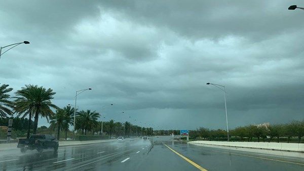 الإمارات تشهد عدم استقرار جوي من الأحد إلى الأربعاء