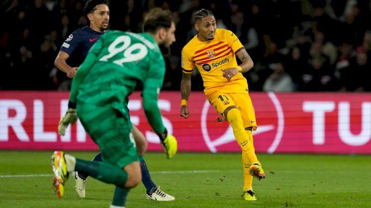 برشلونة يتألق في "حديقة الأمراء" والضحية "باريس مبابي"