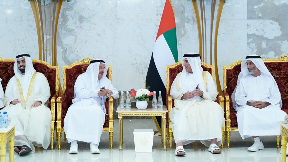 سعود بن صقر  يواصل استقبال المهنئين بعيد الفطر