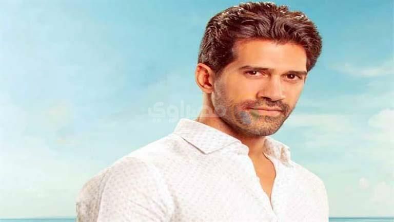 أحمد مجدي عن مسلسل "سر إلهي" : "دوري كان السهل الممتع"