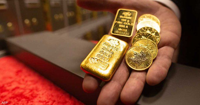 الذهب يلامس قمة تاريخية جديدة ويتجه لتسجيل رابع مكسب أسبوعي