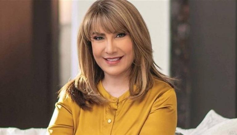 الامارات | بعد منع مسلسل "زوجة واحدة لا تكفي".. هدى حسين توكّل محاميها بملاحقة من انتقدها
