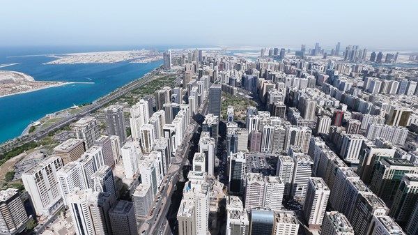 «مدني أبوظبي»: نظام حماية الإلكتروني لسلامة المنشآت والمباني