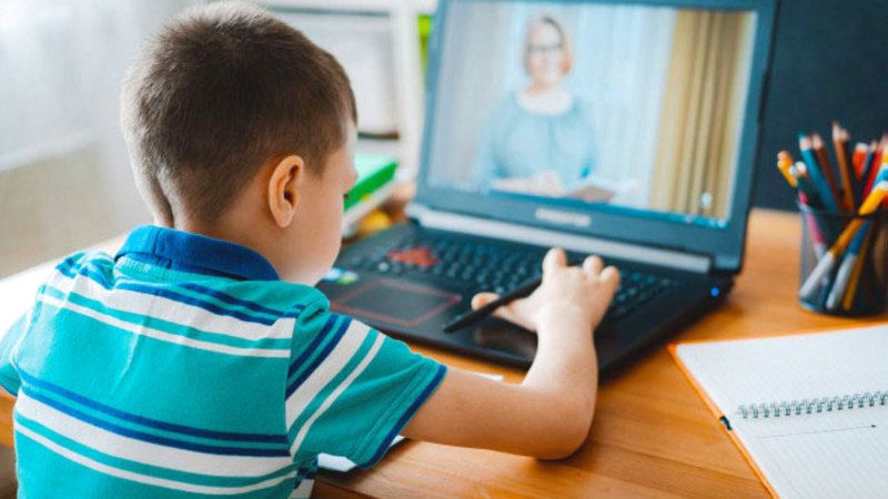 الامارات | التعليم عن بُعد يحقق الاستدامة في العملية التعليمية