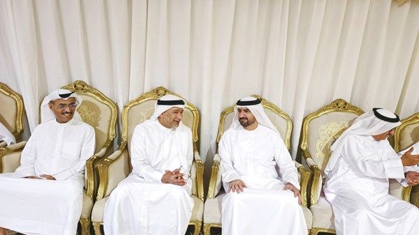 عبدالله بن سالم القاسمي يعزي في وفاة مريم سالم محمد المشرخ