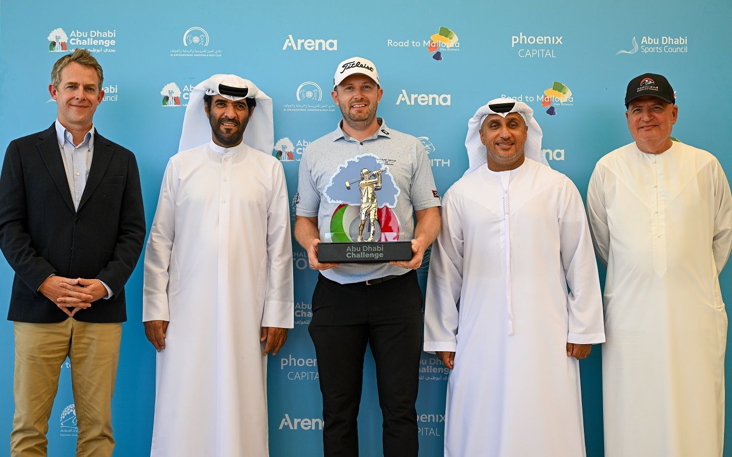 الامارات | الإنجليزي بورتيوس بطلاً لـ «تحدي أبوظبي» العالمي للغولف