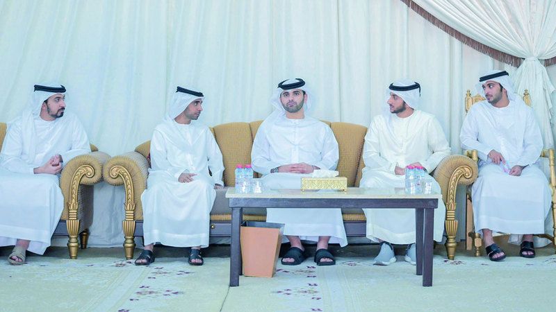 الامارات | منصور بن محمد يقدّم واجب العزاء في حشر بن حمد بن جمعة آل مكتوم وفي أرملة محمد سليم العامري وزوجة أحمد الشنقيطي