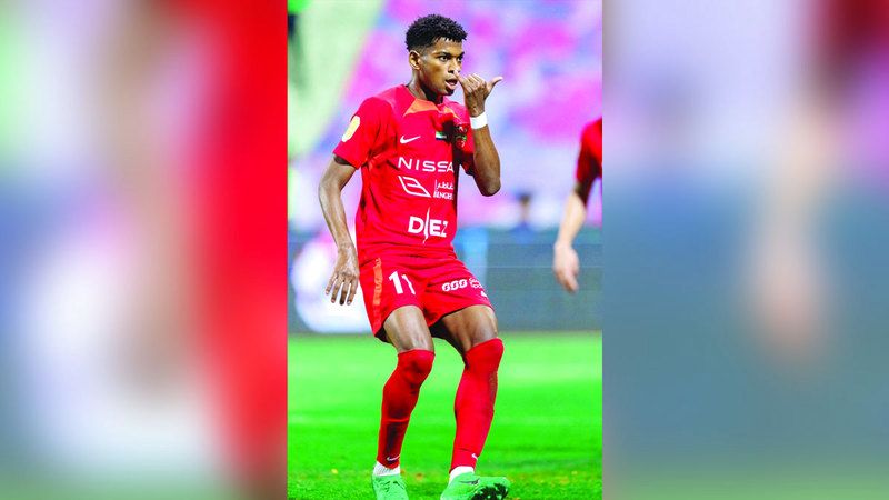 الامارات | شباب الأهلي يعود بـ «الأربعة».. والشارقة والجزيرة «حبايب»