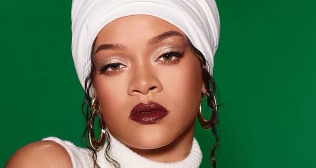 لن تكررها أبداً.. ريهانا تكشف عن أسوأ إطلالاتها