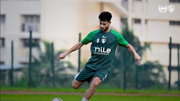 جلسه خاصه بين جوميز ودونجا على هامش مران الزمالك