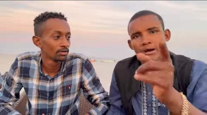 شاهد بالفيديو.. نجم السوشيال ميديا “أدروب” يوجه رسالة للسودانيين “الجنقو” الذين دخلوا مصر عن طريق التهريب (يا جماعة ما تعملوا العمائل البطالة دي وان شاء الله ترجعوا السودان)