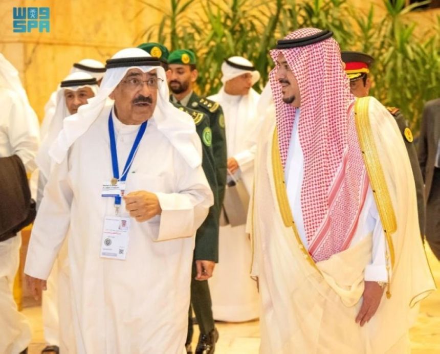 أمير الكويت يغادر الرياض بعد المشاركة في المنتدى الاقتصادي