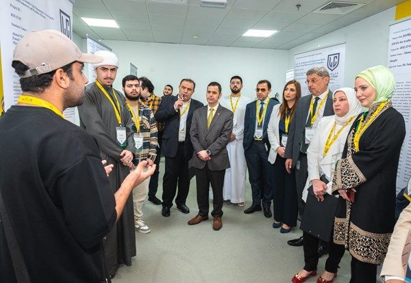 بحوث علمية واعدة لطلبة كلية ليوا في الصحة والاستدامة والذكاء الاصطناعي