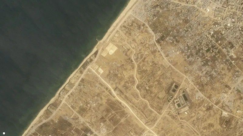 البيت الأبيض يعلن موعد افتتاح “رصيف غزة العائم”