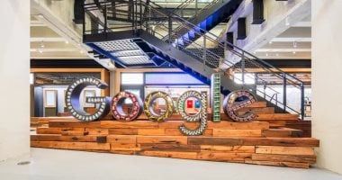 تكنولوجيا: جوجل تعمل على إضافة ملخصات الذكاء الاصطناعي عند الطلب إلى Google Chat