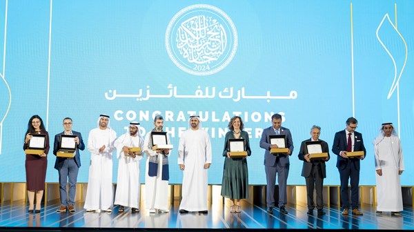 تحت رعاية رئيس الدولة.. ذياب بن محمد بن زايد يكرم الفائزين في الدورة الـ18 من جائزة الشيخ زايد للكتاب