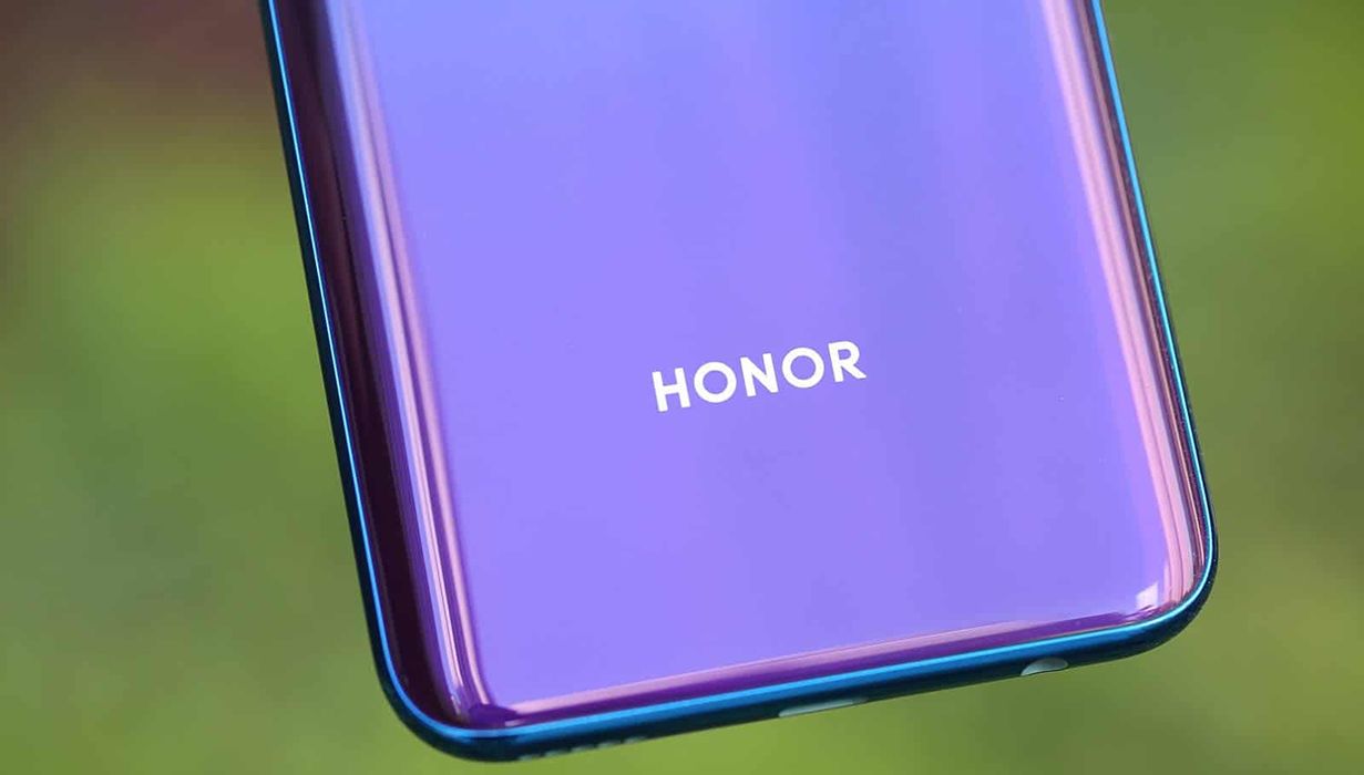 تكنولوجيا: علامة HONOR تحتل المرتبة الأولى بين جميع العلامات التجارية في سوق الهواتف الذكية في الصين في الربع الأول من عام 2024