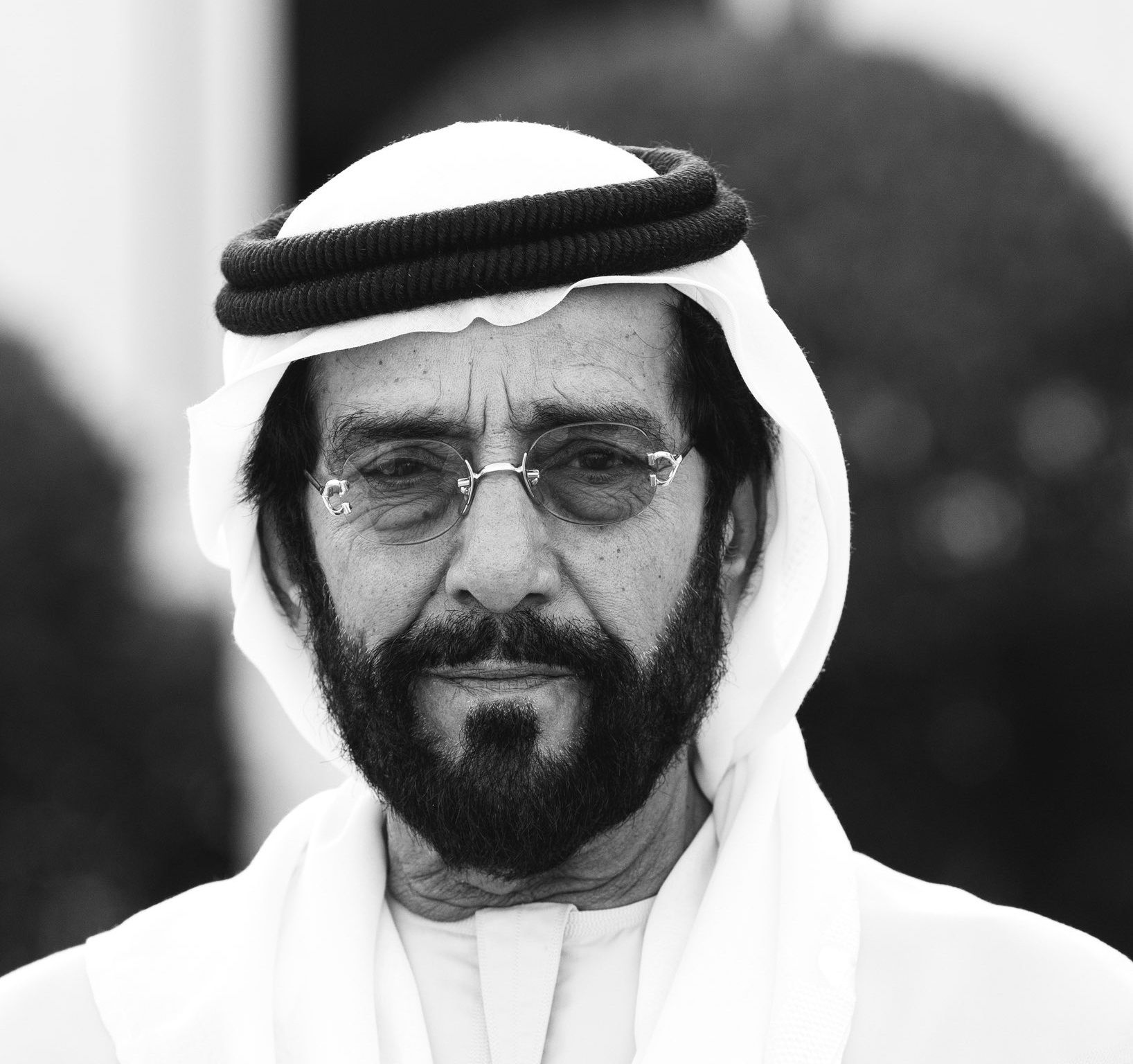 الامارات | منصور بن زايد: طحنون بن محمد رحل بعد حياة زاخرة بالعطاء والعمل المخلص