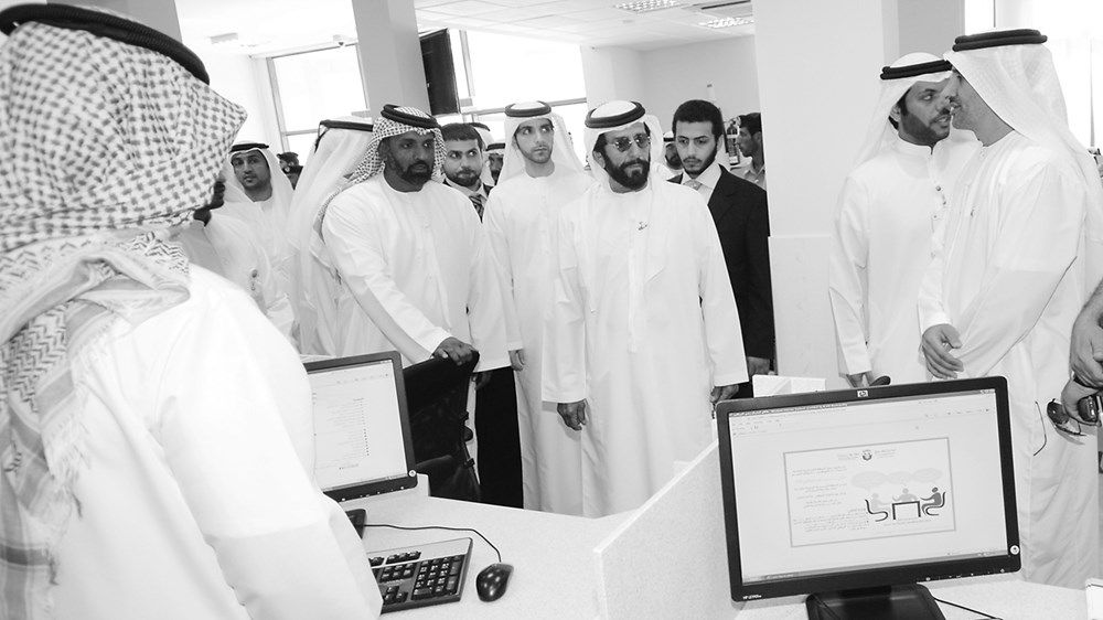 طحنون بن محمد.. 53 عاماً من العمل المتواصل والدؤوب