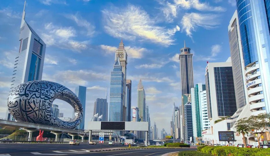 الامارات | طقس الإمارات غداً.. صحو بوجه عام