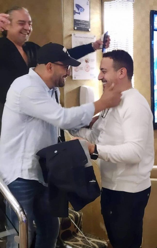 بعد ضجّة طلاقهما.. زوجة أحمد السقا ترافقه في العرض الخاص لفيلمه