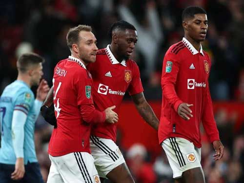 رقم كارثي يهدد مانشستر يونايتد في الموسم الحالي