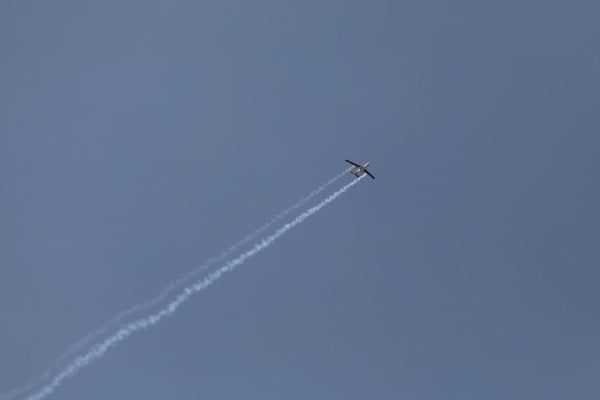 الجيش الأمريكي يعلن تدمير ثلاث مُسيّرات تابعة للحوثيين باليمن